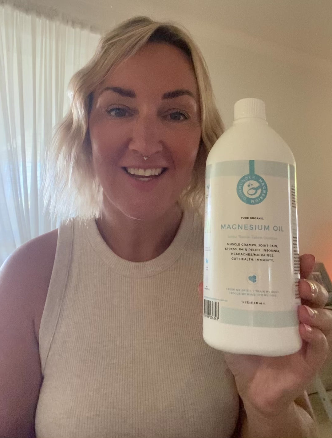 Our Nourish + Moisturiser is perfect for those who are looking for a Magnesium boost and to Enhance your skin’s natural radiance in their daily ritual. Combined is a Magnesium 1 litre bottle and Free x 2 refill bottles to give you instant relief from muscle pain and stress, while enhancing your immunity, gut health, sleep, energy and easing stress and a Magnesium Moisturiser to reduce the appearance of fine lines, pigmentation and sun spots, and relieve general skin conditions.