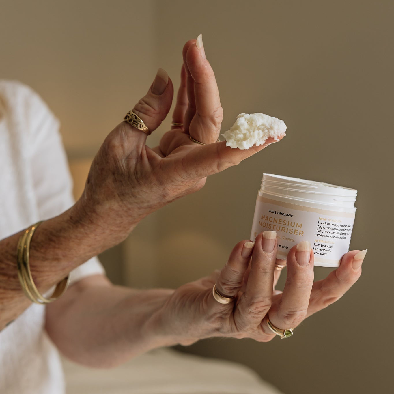
                  
                    The Look Like Yourself Again Duo – for Anti-Ageing, Hydration & Calm
                  
                